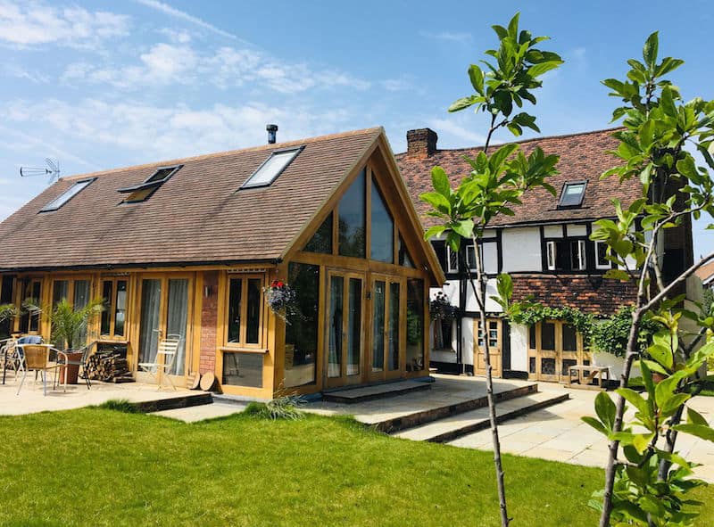 Heathrow Cottages B&B Accommodation