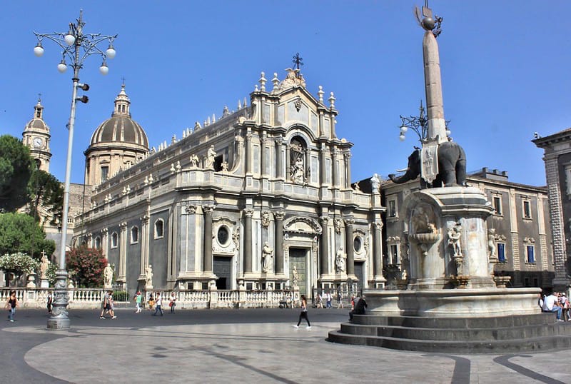 Piazza Del Duomo Catania Sicily